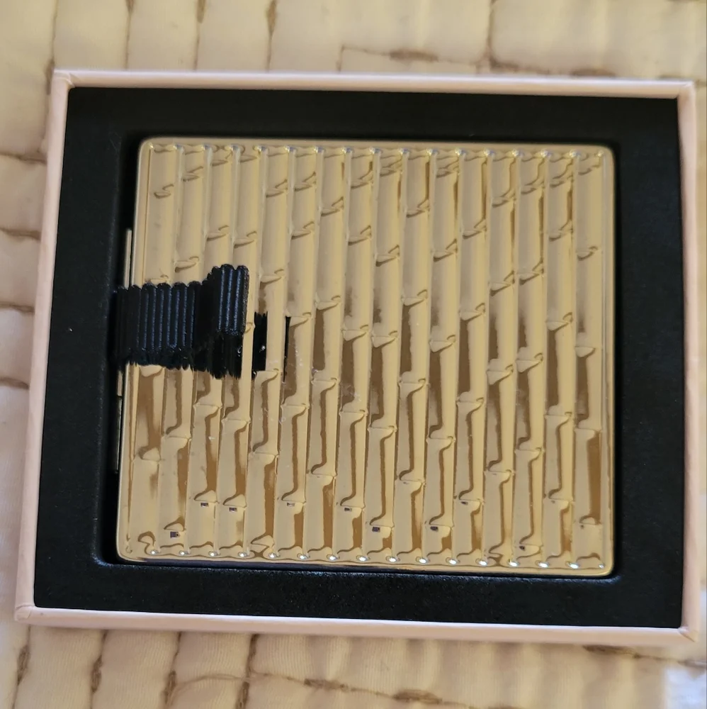 Gucci Bamboo Compact Accessory - Picture 2 of 3